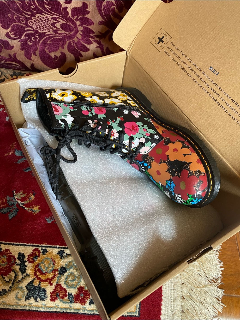 NIB Dr. Martens 1460 Floral MashUp Lace-Up Boots w/Side Zip-Black Multi US Wmn 7 - Picture 4 of 16